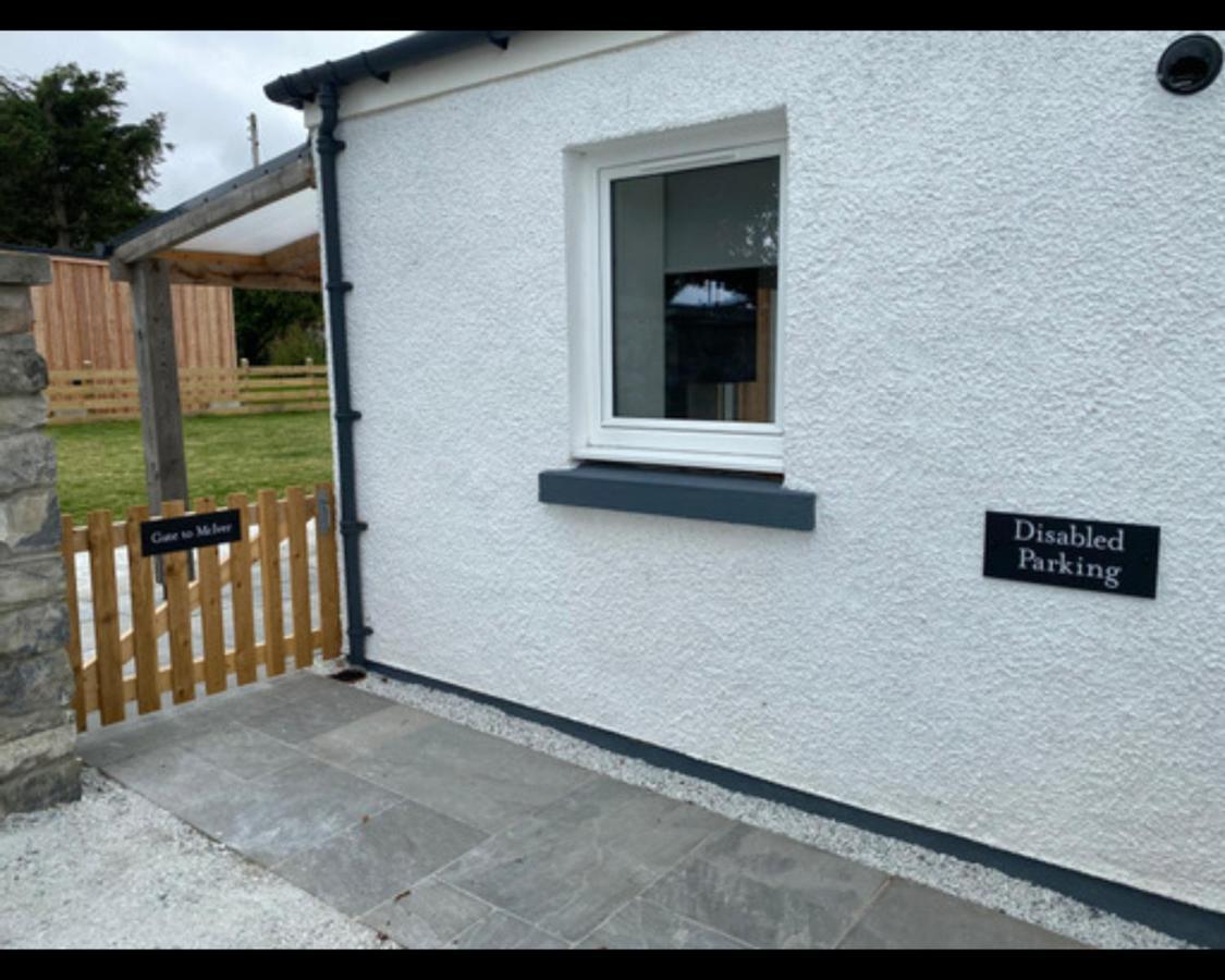 House Of Juniper - Luxury Accessible Apartment Broadford  Exterior foto